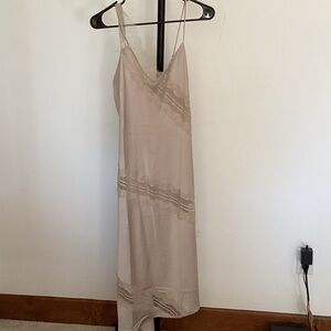 House of Harlow 1960 Cream Dress medium